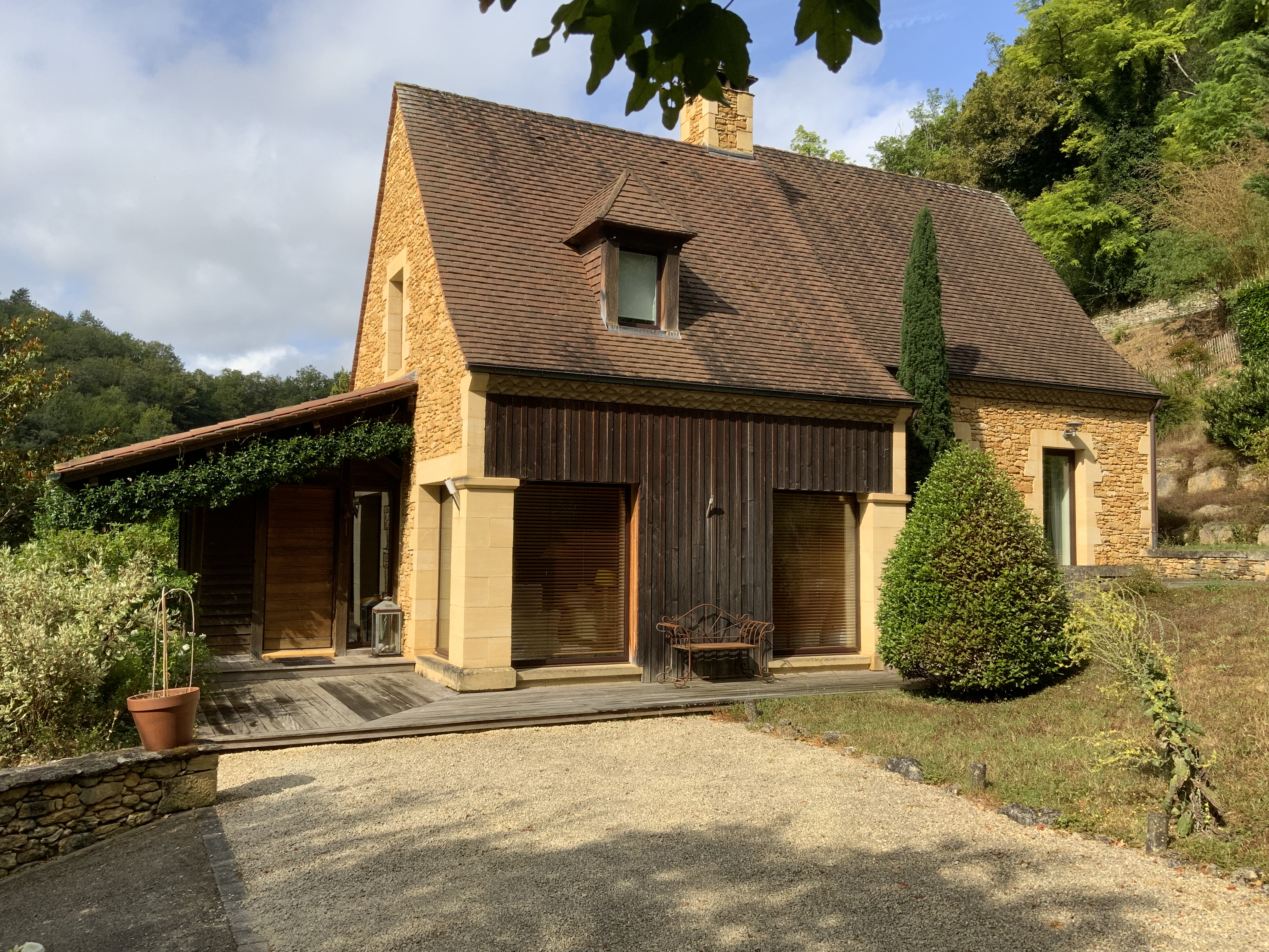 Maison d’architecte en vallée de dordogne